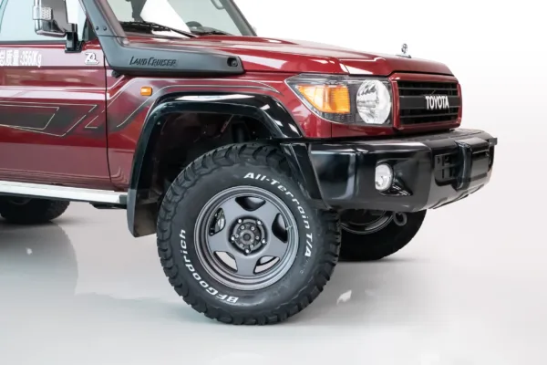 LANDCRUISER ES7900