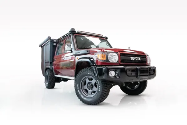 LANDCRUISER ES7900